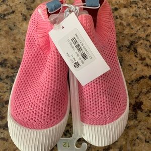 NWT size 12 girls Cat Jack pink slide gym shoe